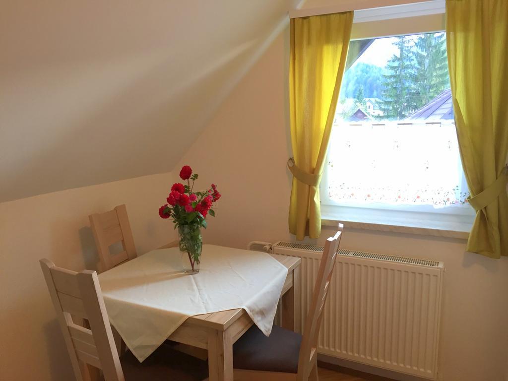 Apartmaji In Sobe Tina Kranjska Gora Eksteriør bilde