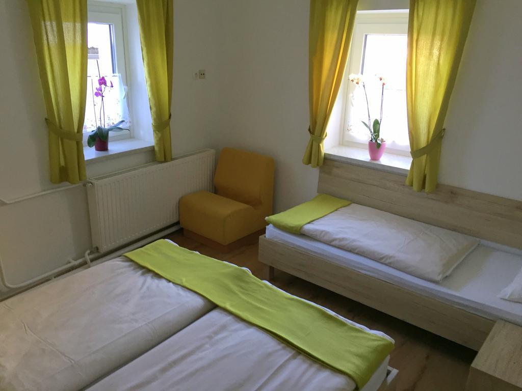 Apartmaji In Sobe Tina Kranjska Gora Eksteriør bilde